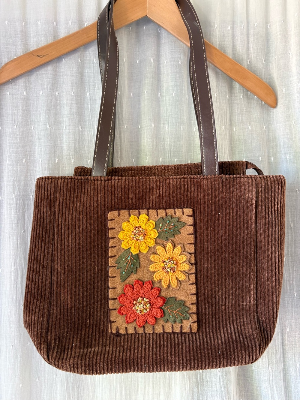 Cappelli Straworld, Inc Brown Corduroy Floral Applique Tote Bag - Picture 2 of 11